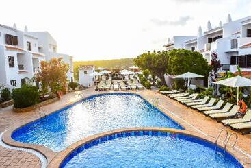Aparthotel Nelva Resort - Cala'n Porter