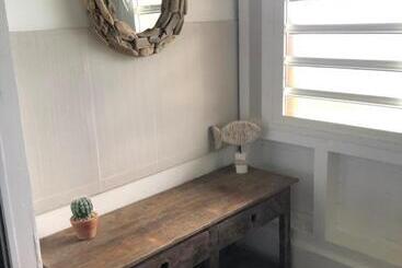 تختخواب و صبحانه Villa Cajou Chambres D Hôtes Chez L Habitant Et Zanzibar Cottage
