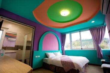 مسافرخانه South View B&b