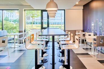B&b Hotel Frankfurt Airport