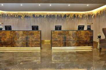 酒店 Hilton Tangier City Center
