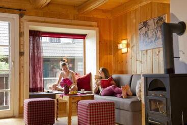 هتل Mountain Resort Feuerberg