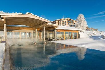 هتل Mountain Resort Feuerberg