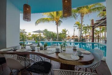 هتل Villas Hm Palapas del Mar