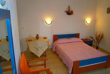 Iremia Rooms