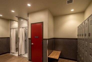 Lances West By Ski Country Resorts