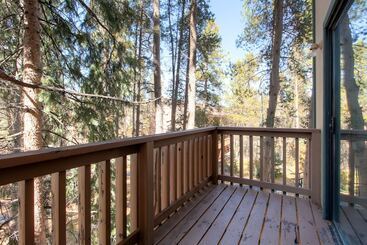 Lances West By Ski Country Resorts