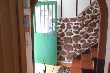 پانسیون Casa De Huespedes La Peña