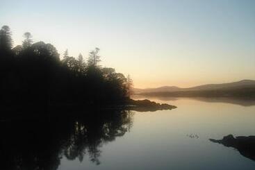 استراحتگاه Kenmare Bay Hotel Lodges