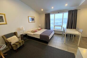 تختخواب و صبحانه Ace Guesthouse
