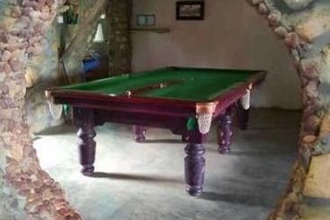 تختخواب و صبحانه Kepmandou Loungebar