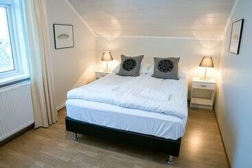 تختخواب و صبحانه Litlabýli Guesthouse