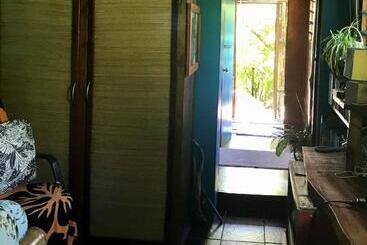تختخواب و صبحانه Naveria Heights Lodge