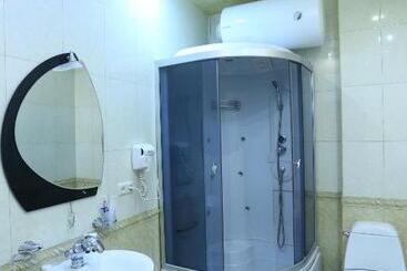 تختخواب و صبحانه Vanatur