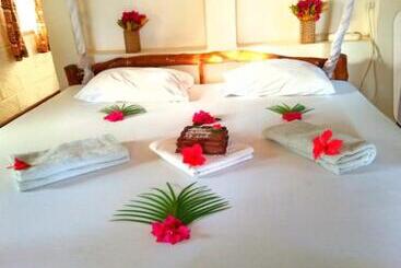هتل African Dream Cottages   Diani Beach