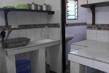 هتل African Dream Cottages   Diani Beach