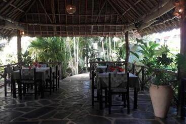 هتل African Dream Cottages   Diani Beach