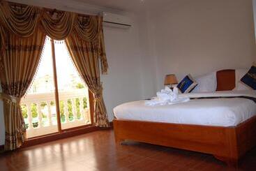 هتل Emerald Bb Battambang