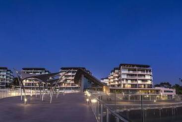 هتل English Point Marina & Spa