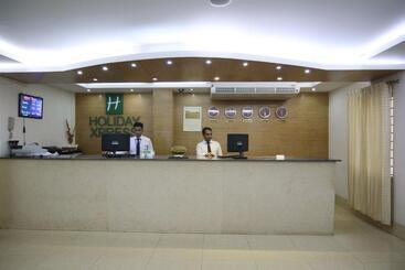 هتل Holiday Xpress