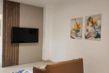 هتل Imperial Suites