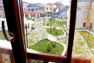 هتل Prizreni