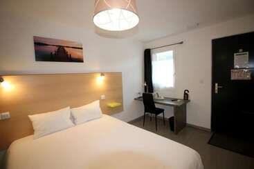 هتل Hôtel Le 15