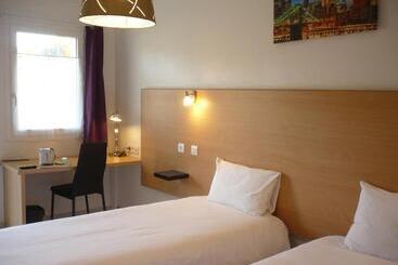 هتل Hôtel Le 15