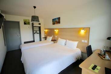 هتل Hôtel Le 15