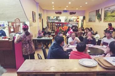 هتل Ou Inn Cameron Highlands ,ferm Nyonya Restaurant