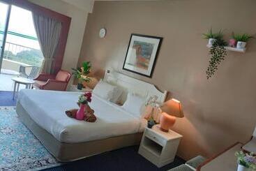 پانسیون Seaview Deluxe@rainbow Paradise Tg Bungah 4 6pax