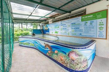 Ruiyas Sea View Condominium Portdickson