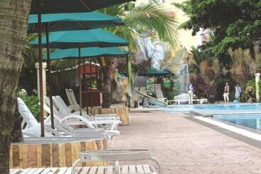 Ruiyas Sea View Condominium Portdickson