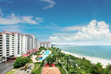 Ruiyas Sea View Condominium Portdickson