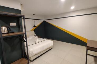 Smile Hotel Seri Kembangan