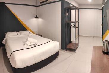Smile Hotel Seri Kembangan