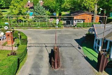 تختخواب و صبحانه Romantik Camping és Panzió