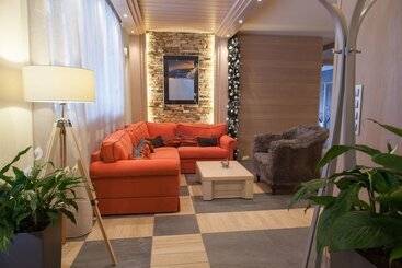 هتل Amira Boutique