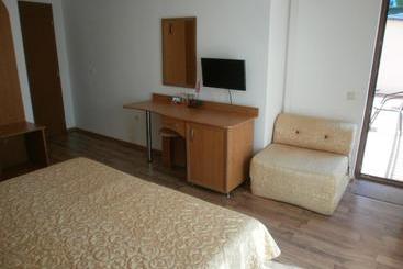 هتل Europa Guest House