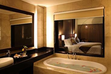 هتل The Singhasari Resort Batu