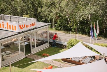 Wabi Hotel   Beauty & Dental Center