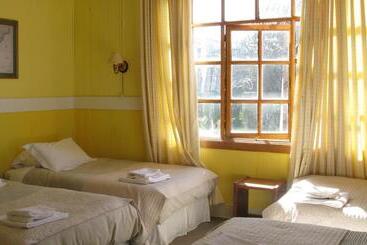هاستل Yendegaia House