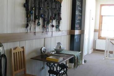 هاستل Yendegaia House