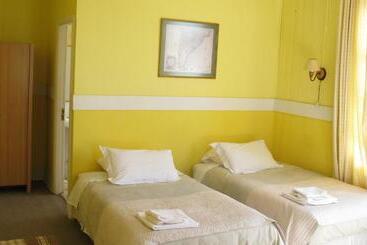 هاستل Yendegaia House