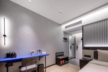 Atour Light Hotel Zhoushan Dinghai South Renmin Road