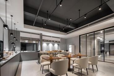 Atour Light Hotel Zhoushan Dinghai South Renmin Road