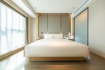 Atour S Hotel Zhuhai Gongbei Port Netease Selected