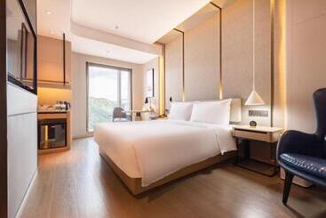 Atour S Hotel Zhuhai Gongbei Port Netease Selected