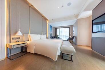 Atour S Hotel Zhuhai Gongbei Port Netease Selected