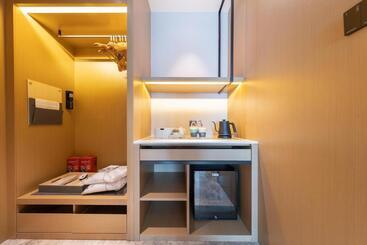 Atour S Hotel Zhuhai Gongbei Port Netease Selected